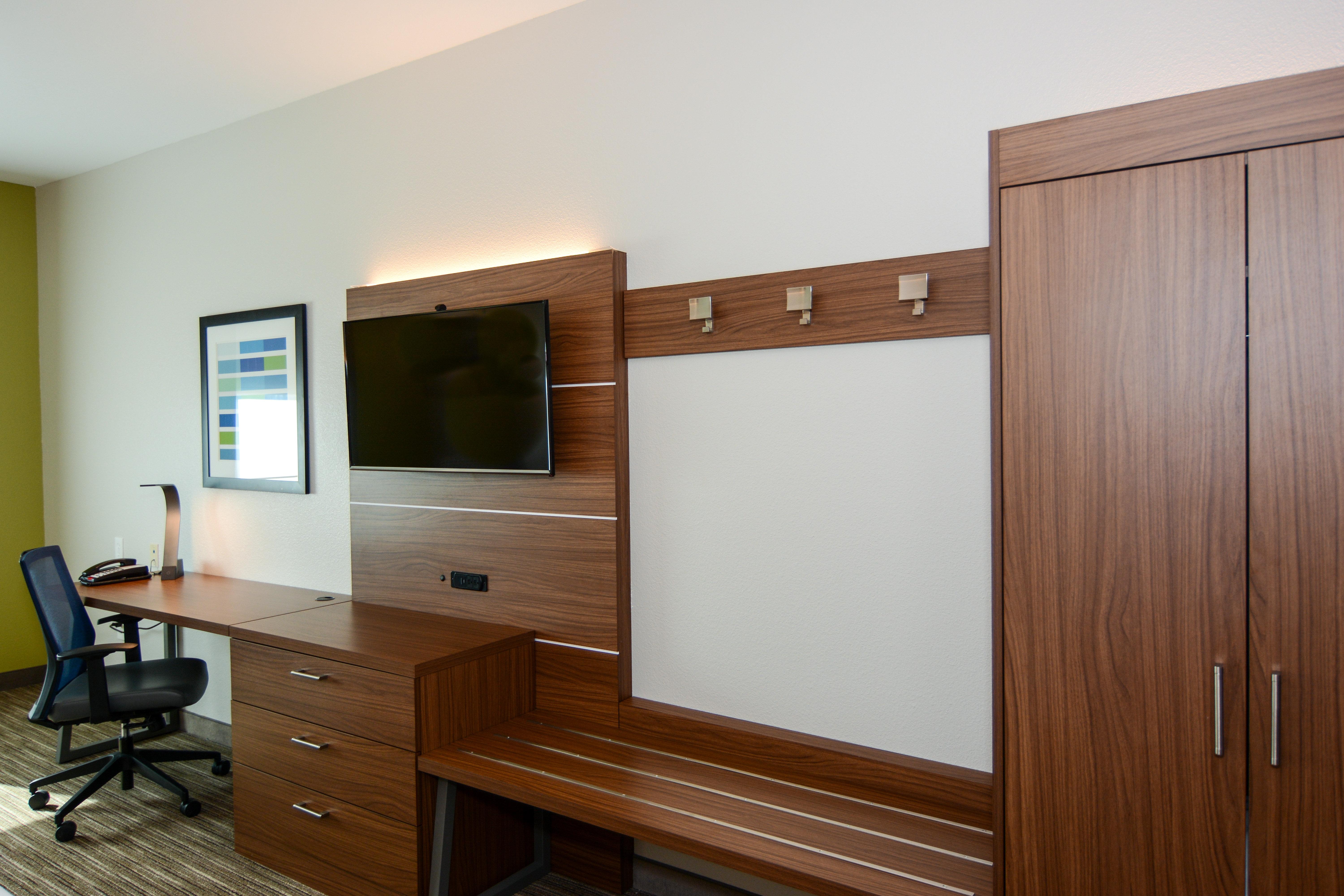 Holiday Inn Express Hotel & Suites New Boston By Ihg Екстериор снимка