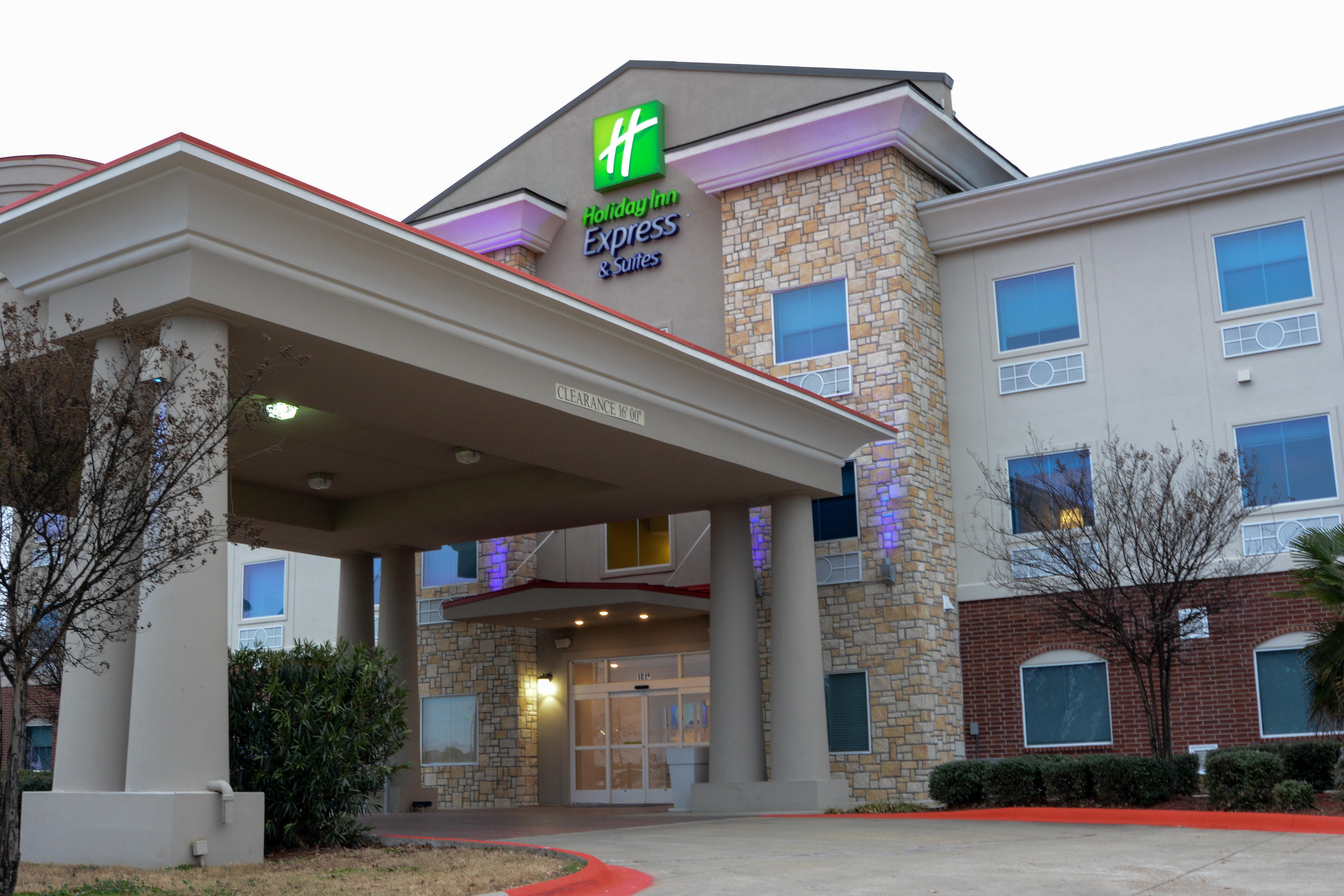 Holiday Inn Express Hotel & Suites New Boston By Ihg Екстериор снимка